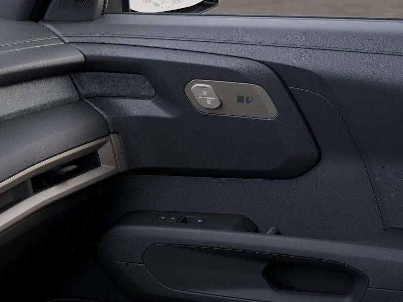 New 2027 Ivory Silver Kia S image 25