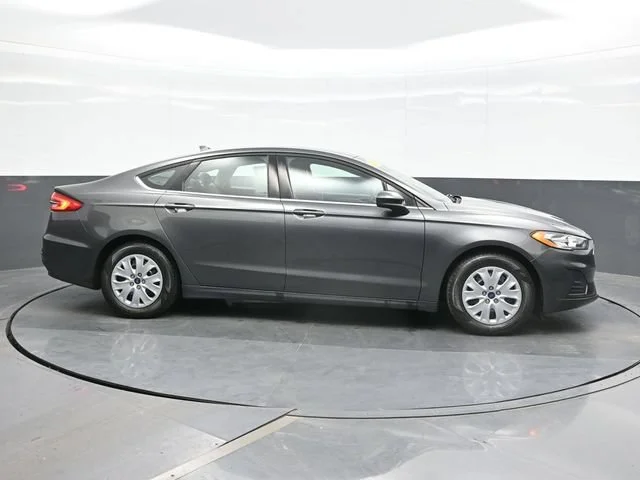 Used 2020 Gray Ford S image 8