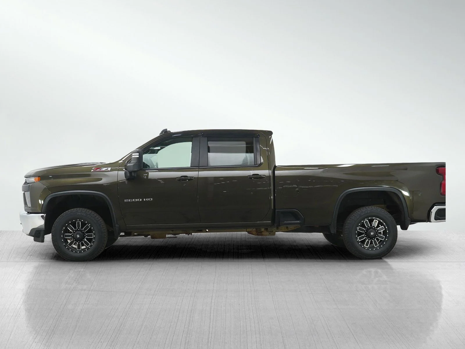 Used 2023 Chevrolet Silverado 2500HD LT with VIN 1GC1YNE73PF165077 for sale in White Bear Lake, Minnesota