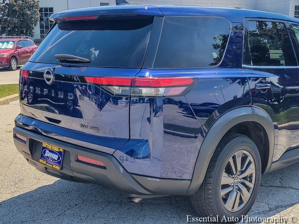 Used 2022 Deep Ocean Blue Nissan S image 6