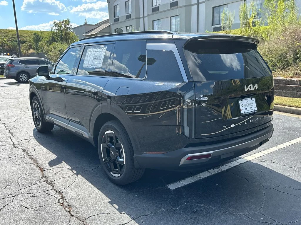 New 2027 Black Kia EX image 5