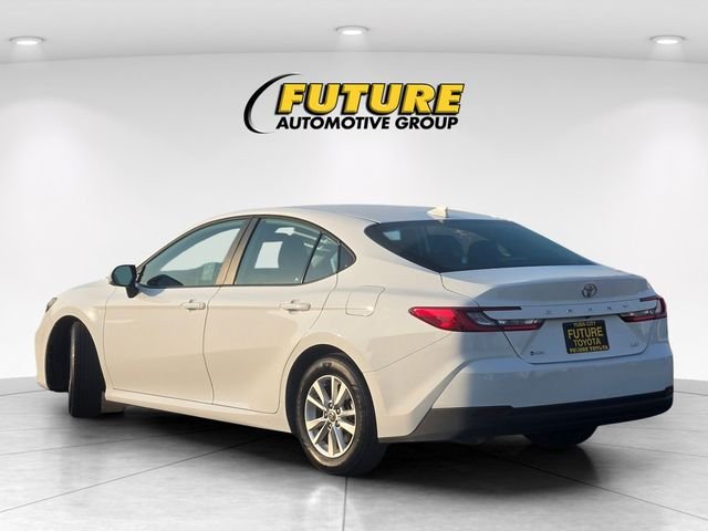 Used 2025 White Toyota LE image 6