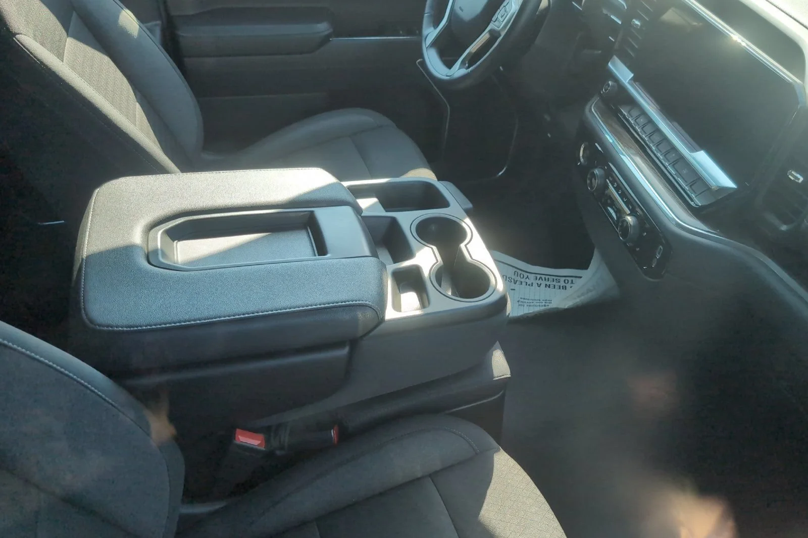 Used 2024 Dark Ash Metallic Chevrolet LT (2FL) image 5