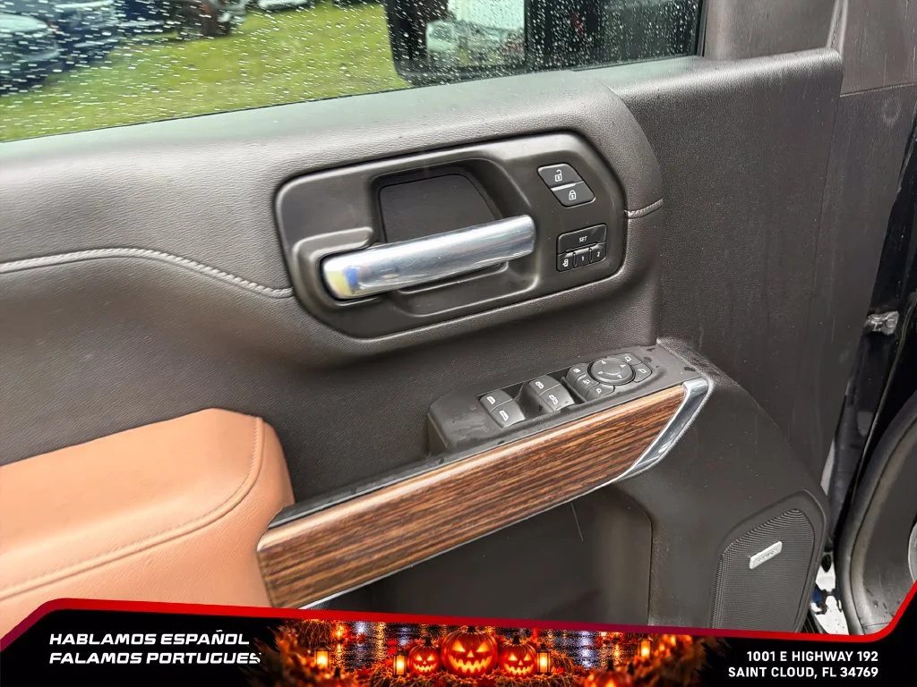 Used 2023 Black Chevrolet High Country image 13
