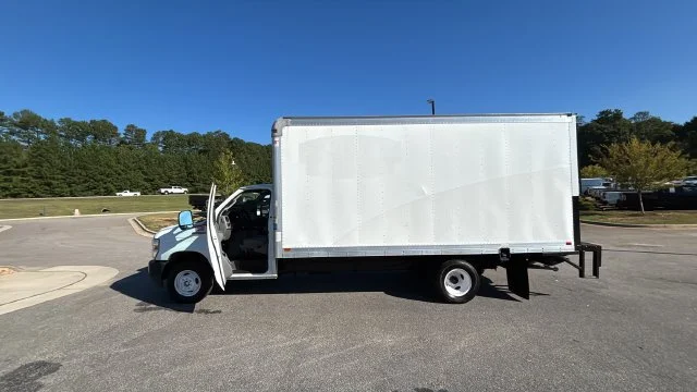 Used 2023 White Ford Base image 18