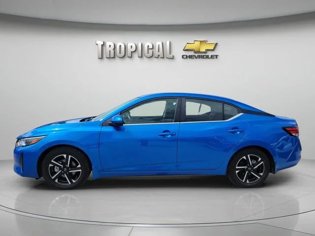 Used 2024 Blue Nissan SV image 2