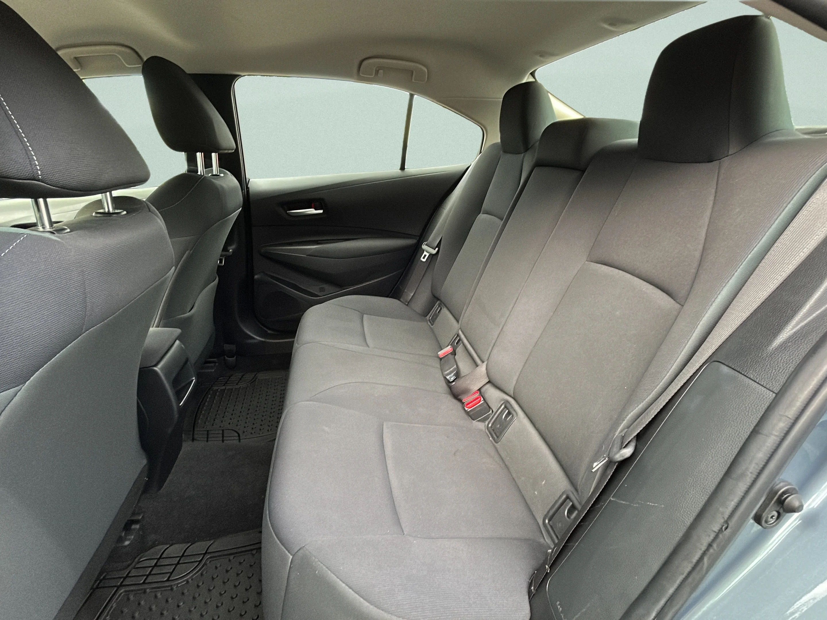 Used 2021 Celestite Toyota LE image 10