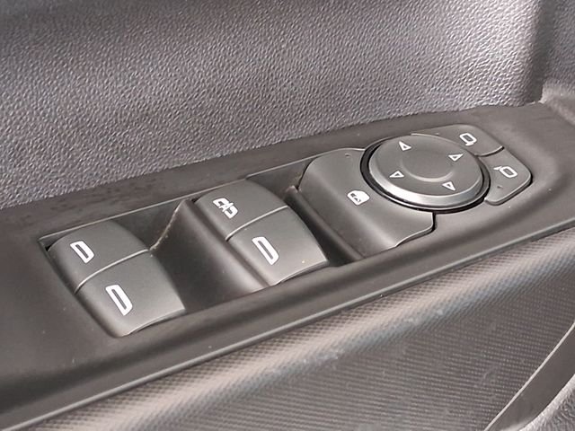 Used 2023 White Chevrolet Custom image 16