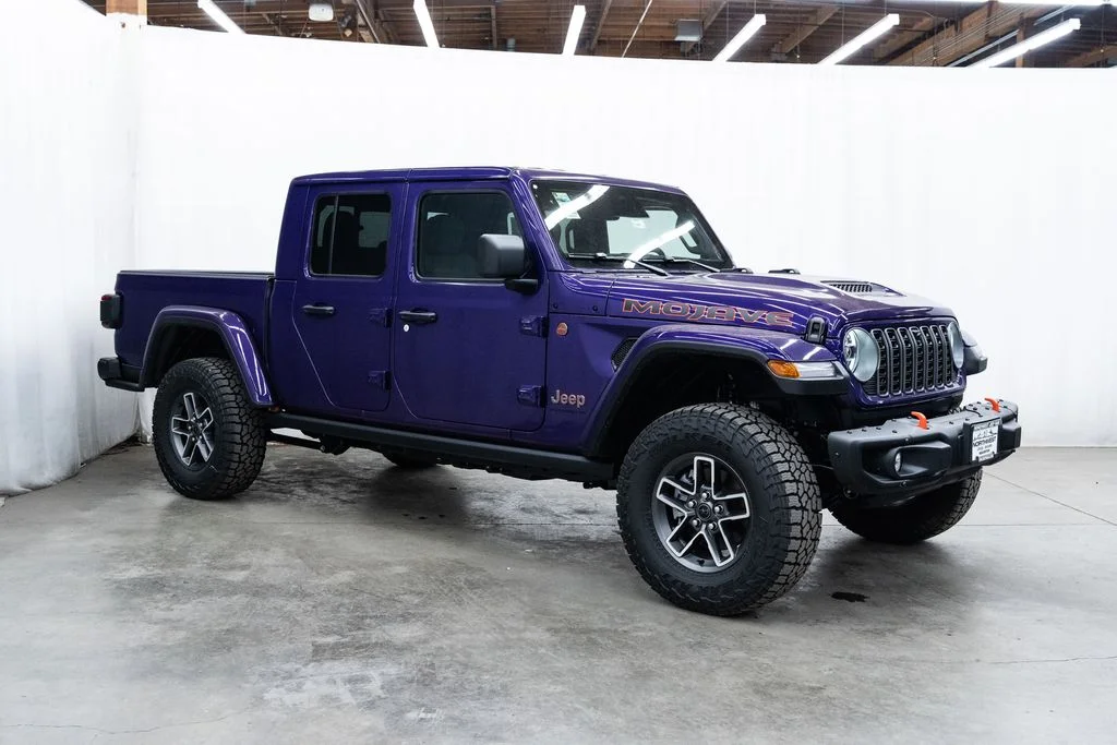 2026 Jeep Gladiator Mojave X Auto's photo