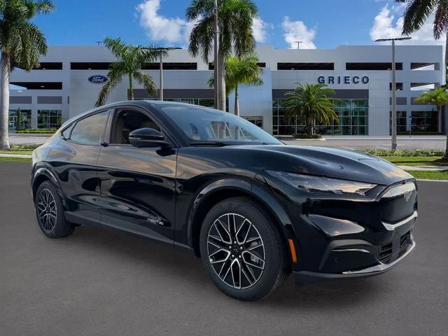 2026 Ford Mustang-Mach-e Premium's photo