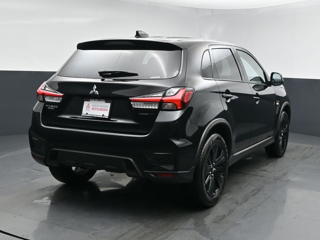 New 2026 Black Mitsubishi 2.0 LE image 18