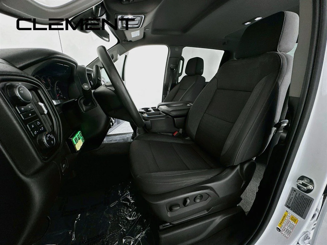 Used 2024 Summit White Chevrolet Custom image 27