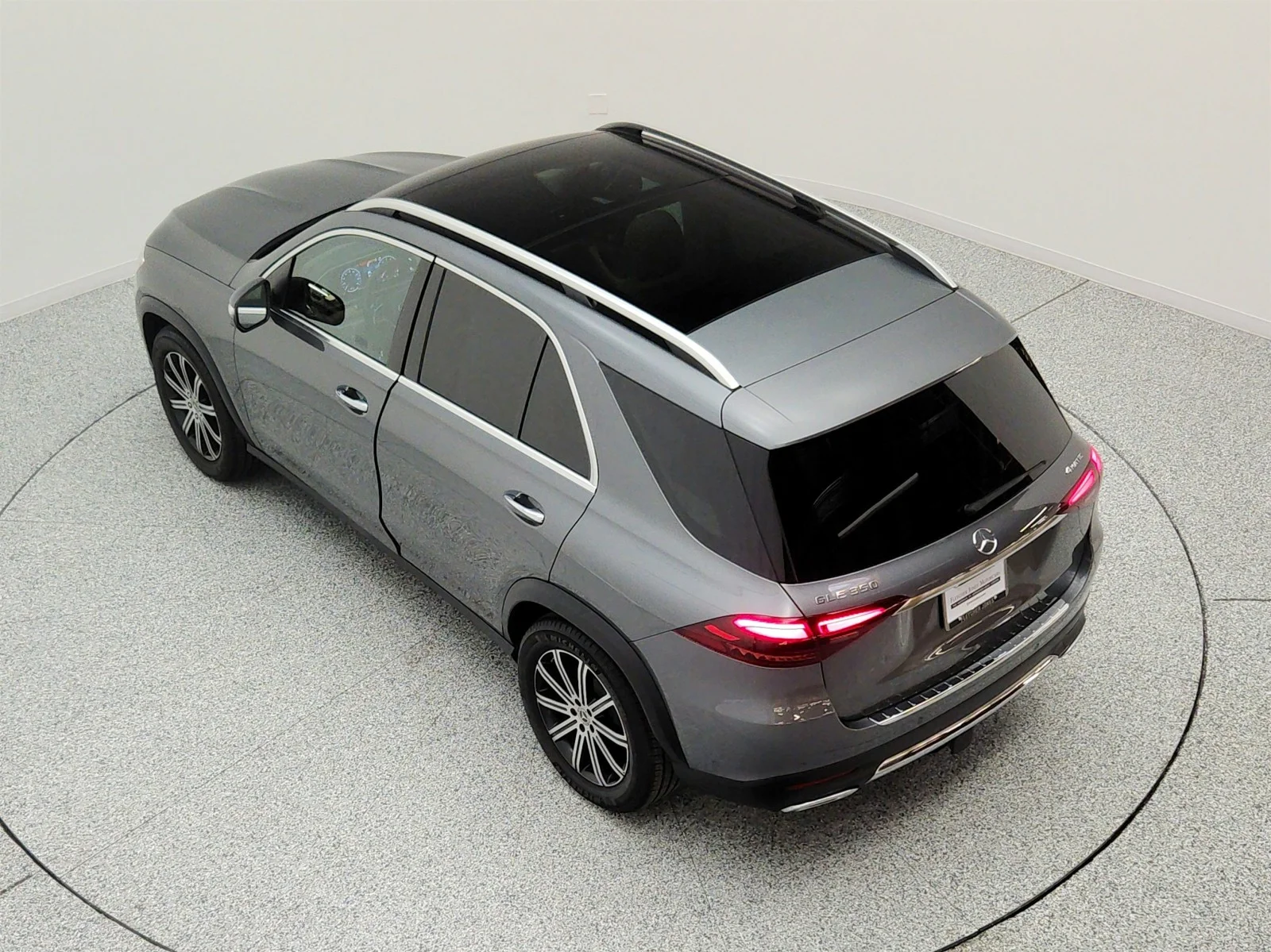 Certified Used 2024 Selenite Grey Metallic Mercedes-Benz GLE 350 4MATIC® SUV image 28