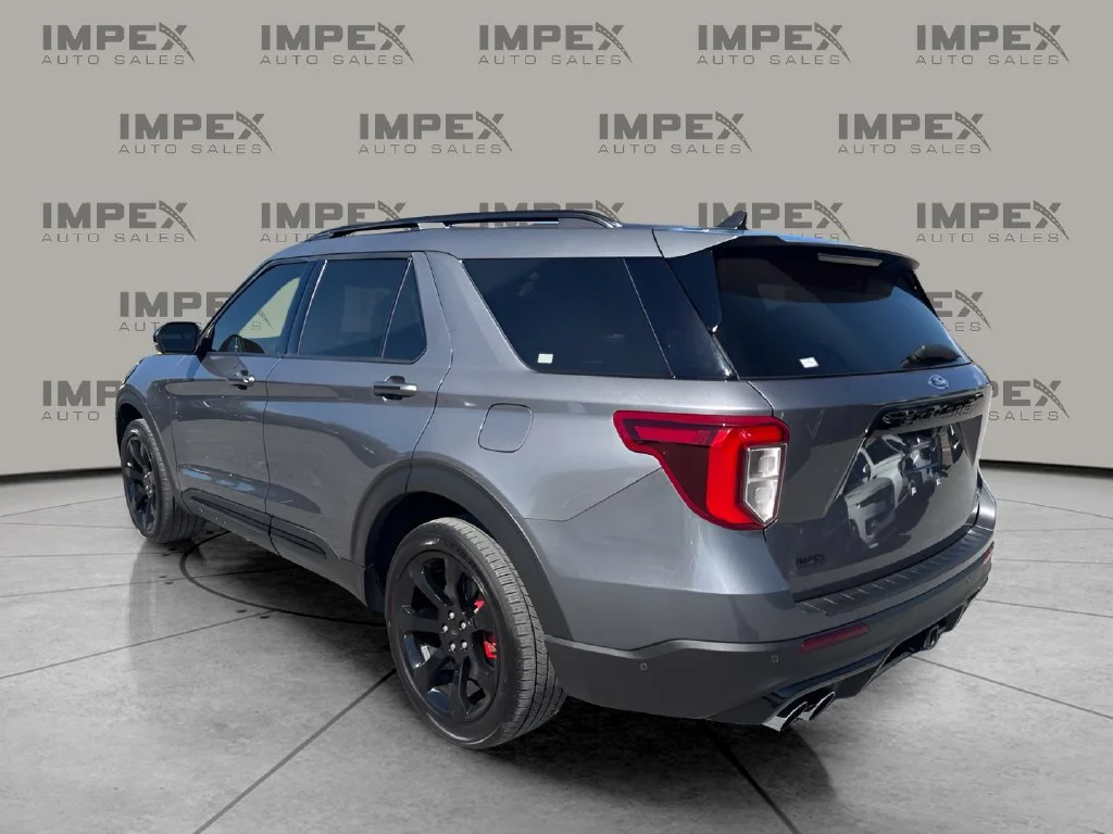 Used 2022 Gray Ford ST image 3