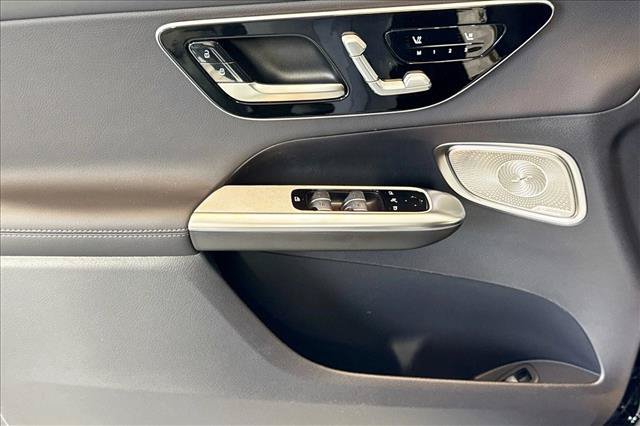 New 2026 Black Mercedes-Benz GLC 300 image 45