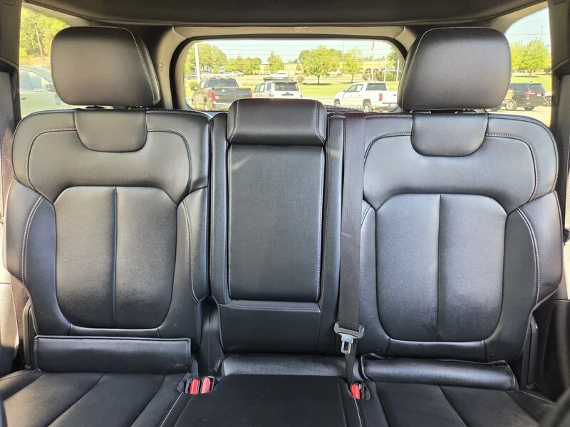 Used 2024 Silver JEEP 4XE image 12