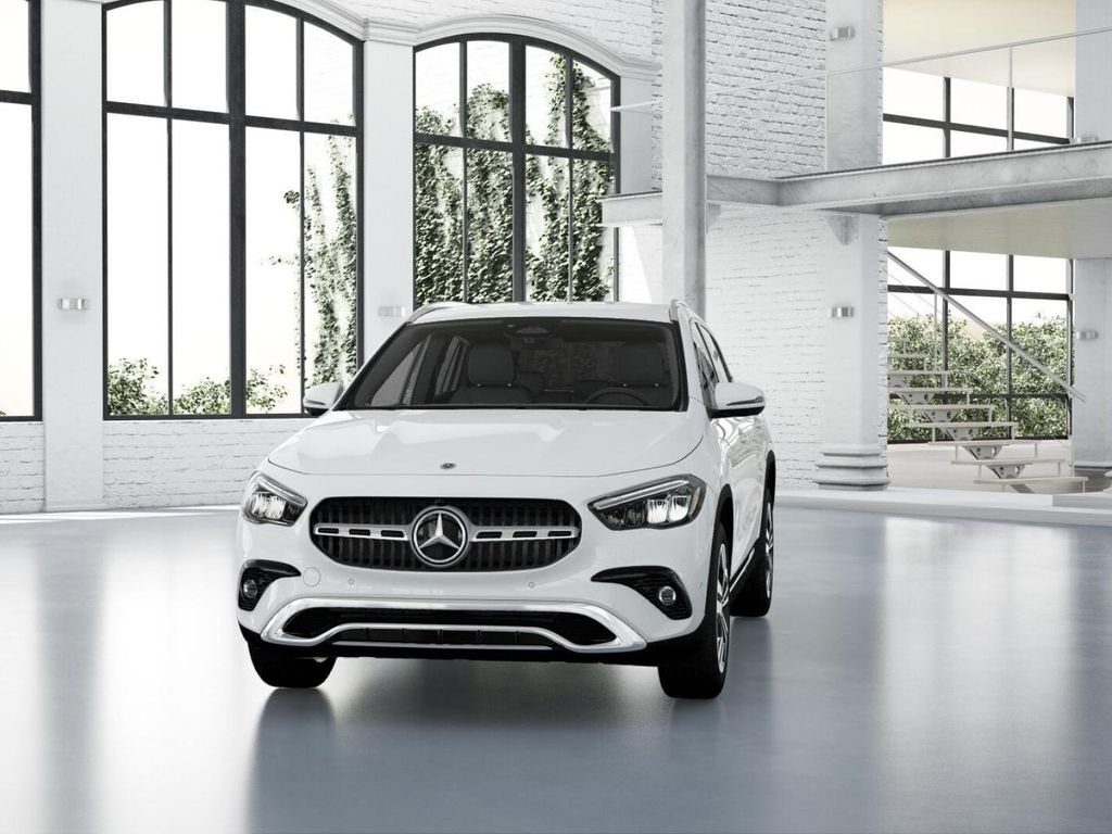 New 2026 Polar White Mercedes-Benz GLA 250 image 42