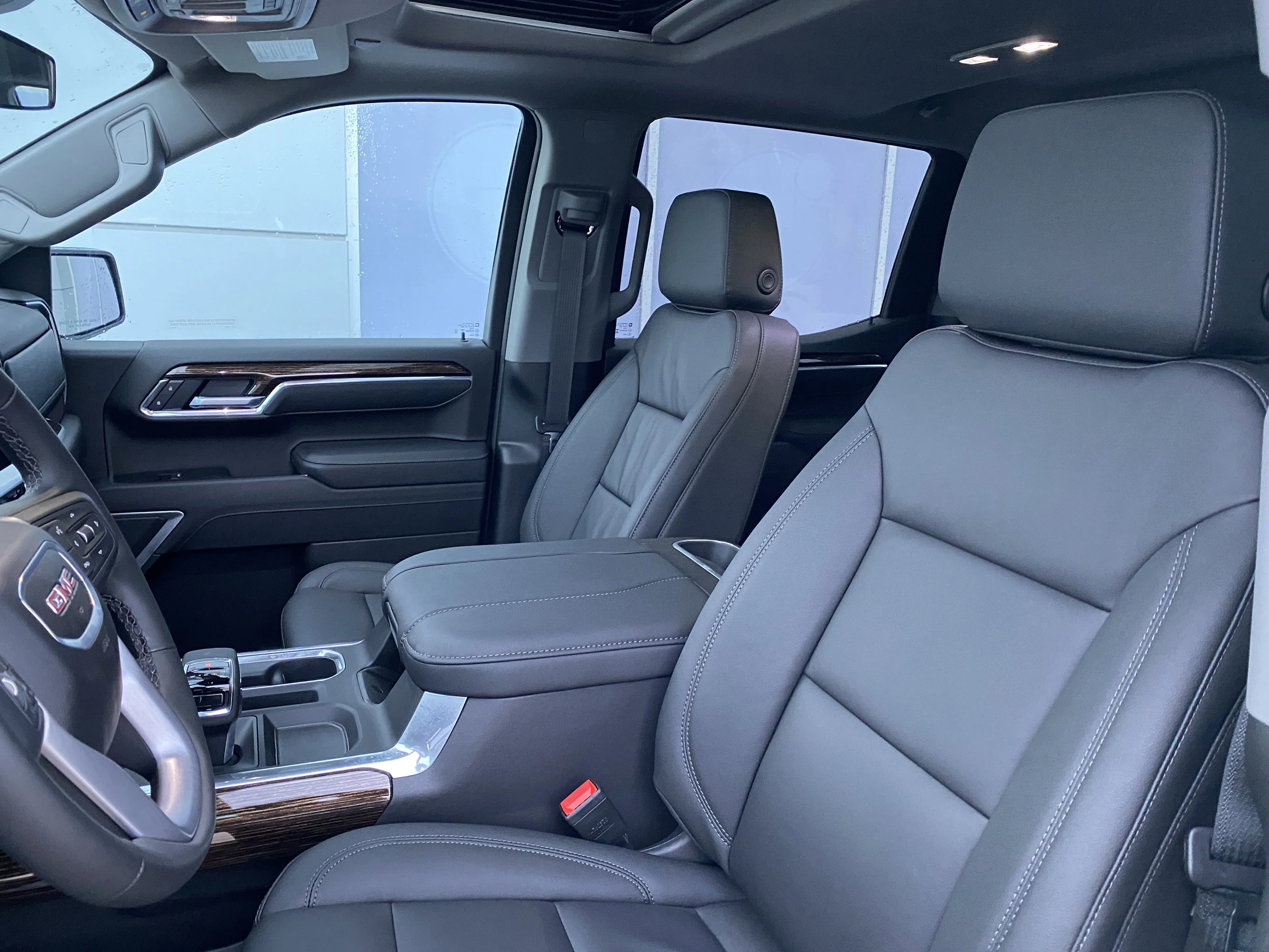 New 2026 Summit White GMC Elevation image 13