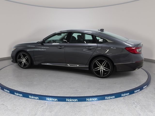 Used 2022 Modern Steel Metallic Honda Touring 2.0T image 8