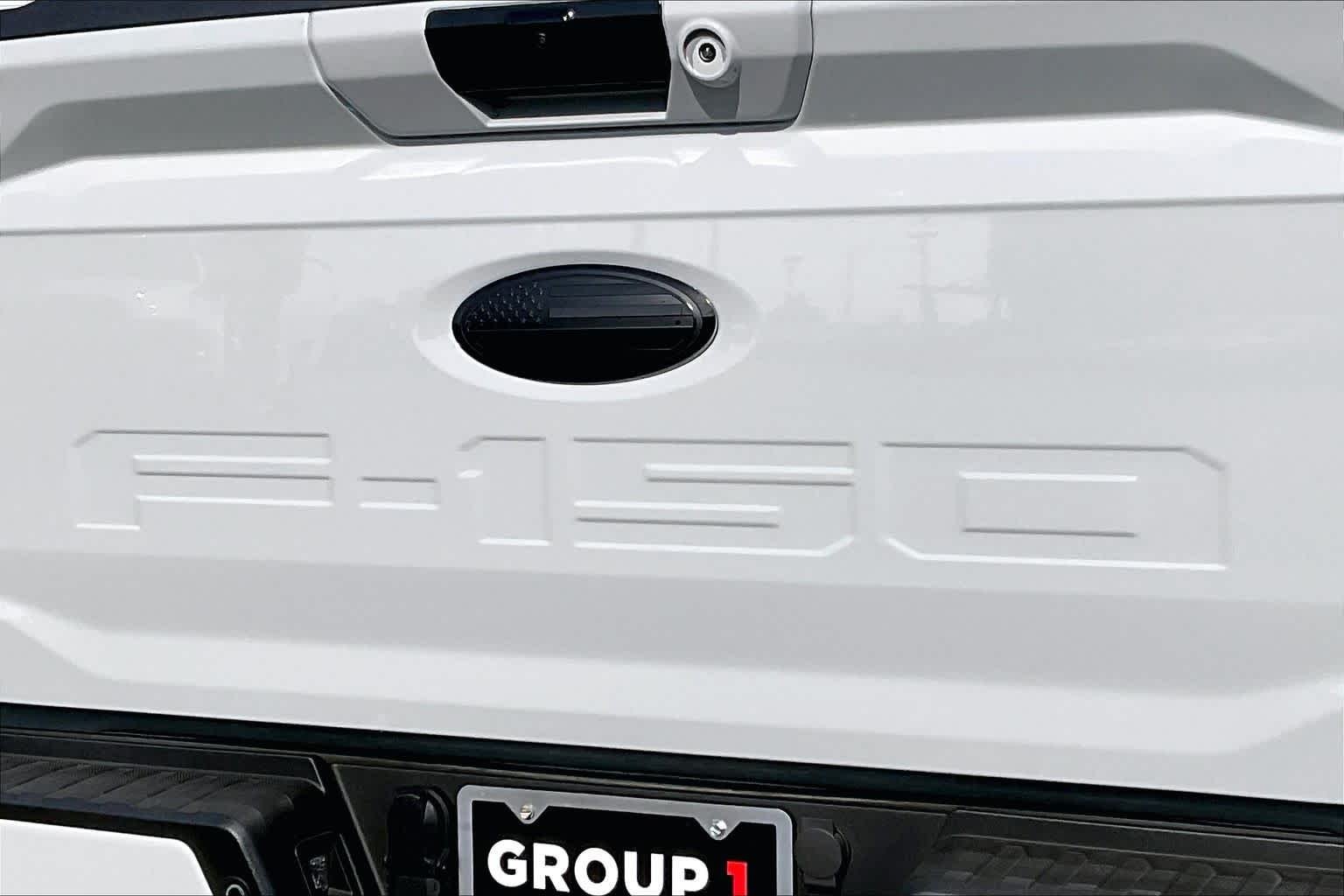 Used 2023 Avalanche Gray Ford XLT image 19
