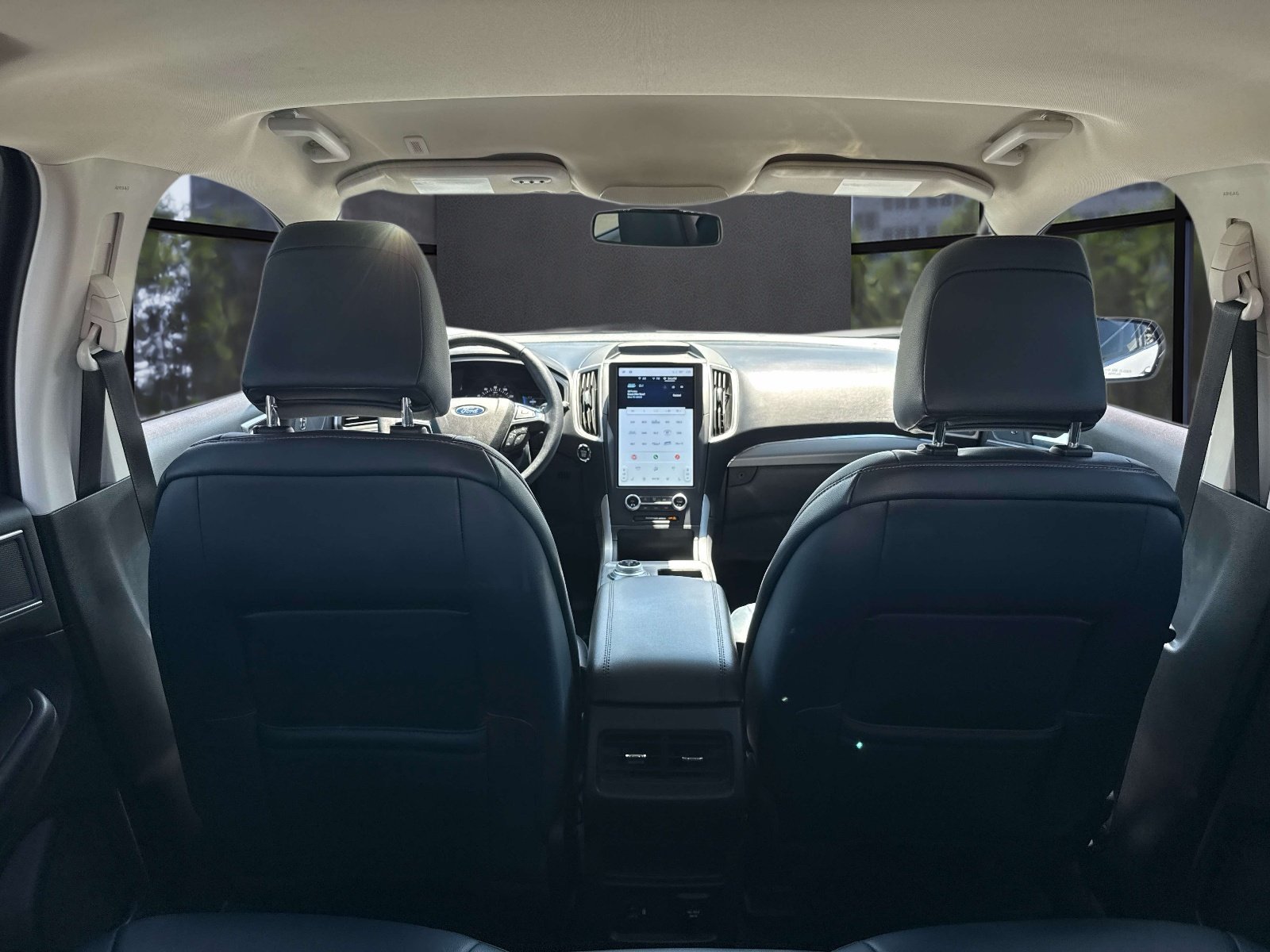 Used 2022 White Ford SEL image 13