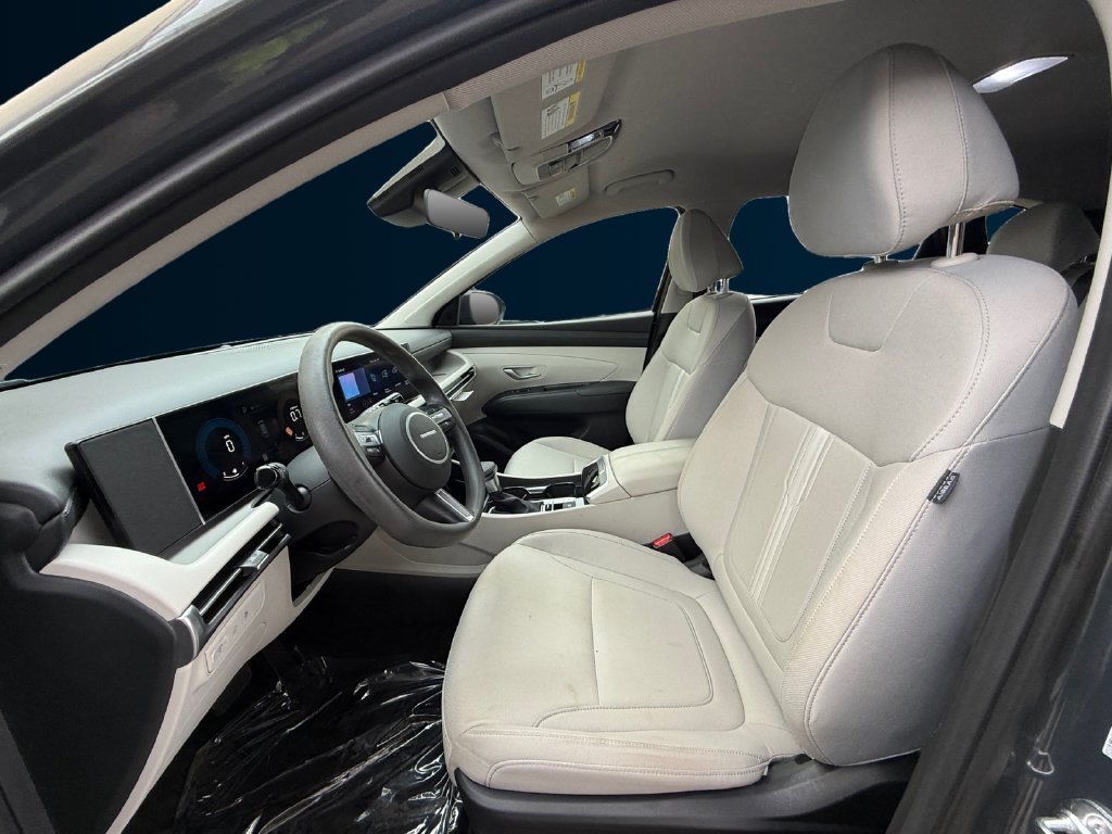 Used 2025 Gray Hyundai SEL image 10