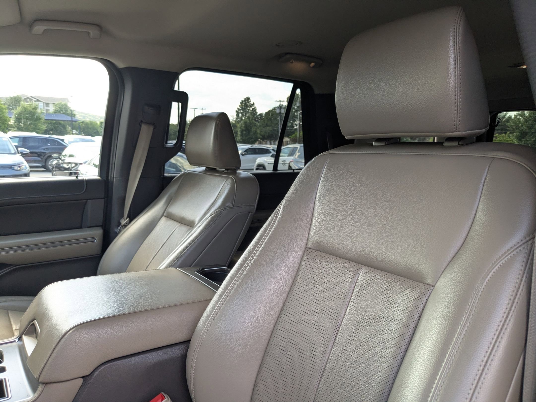 Used 2021 Brown Metallic Ford XLT image 10