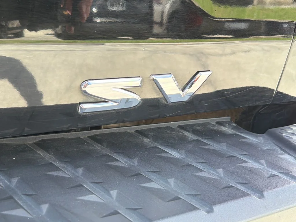 2023 Nissan Titan SV - Photo 10