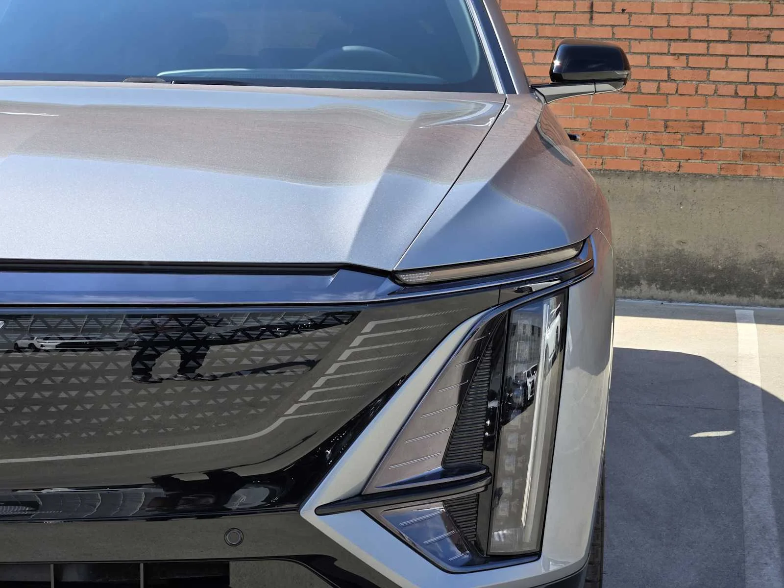 New 2027 Argent Silver Metallic Cadillac Premium Sport image 5