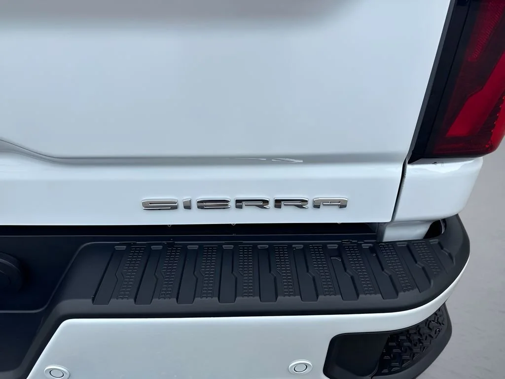 New 2026 Glacier White Tricoat GMC Denali Ultimate image 43
