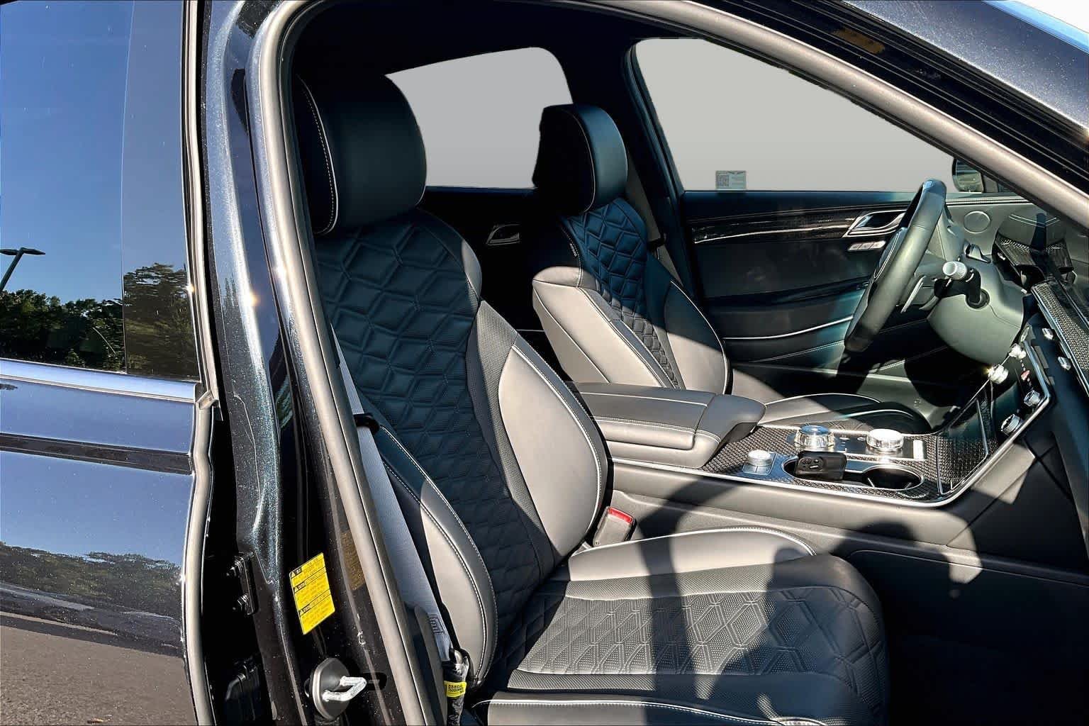 Pre-Owned 2025 Genesis GV80 Coupe 3.5T E-SC