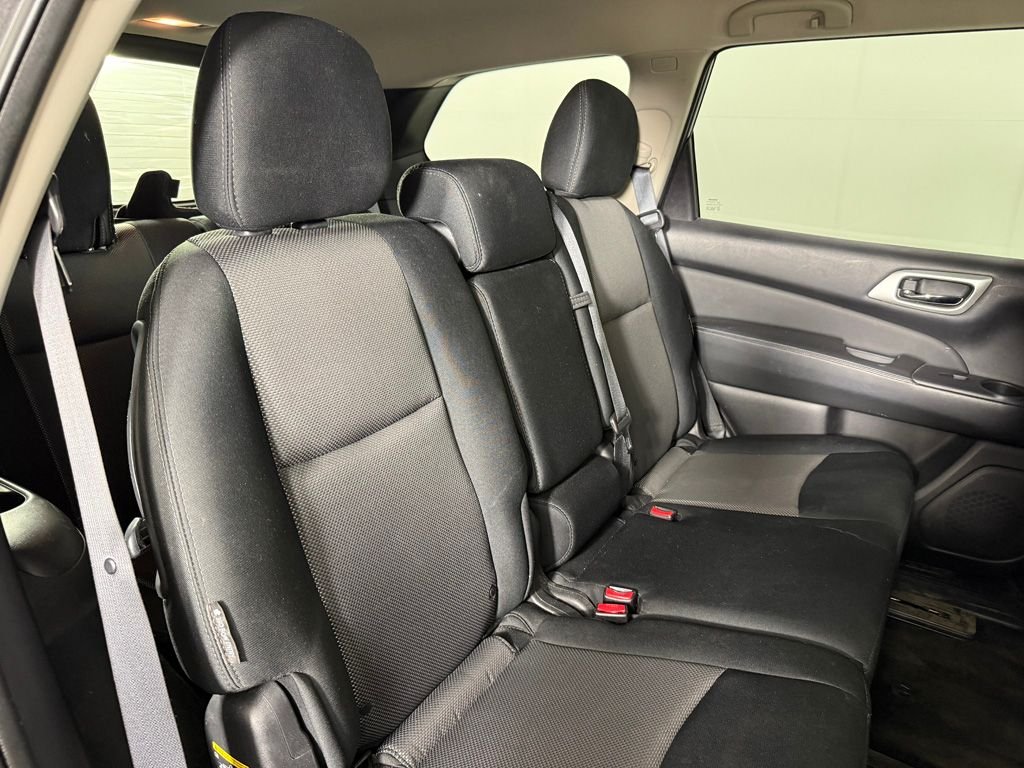 2019 Nissan Pathfinder SV - Photo 28