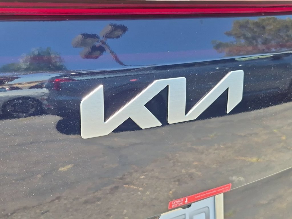New 2026 Deep Chroma Blue Kia EX image 31