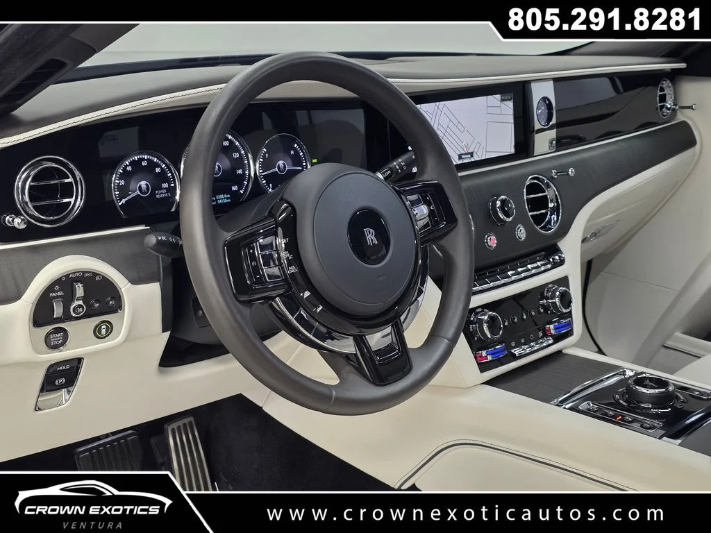 Used 2023 Purple Rolls-Royce Base image 49
