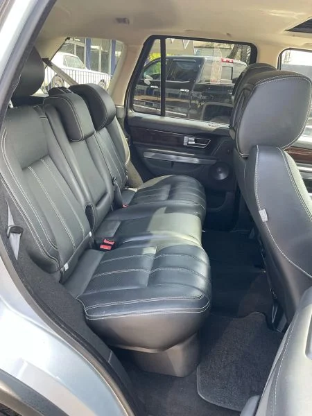 Used 2011 Silver Land Rover Supercharged Sport Utility 4D image 14
