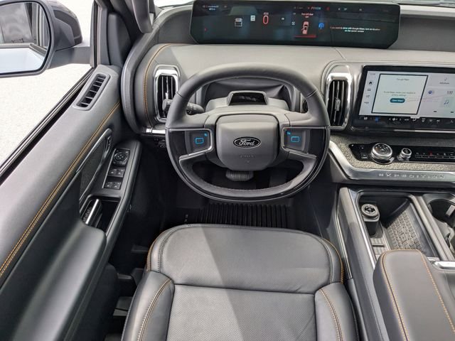 New 2025 Glacier Gray Metallic Tri-Coat Ford TREMOR® image 17