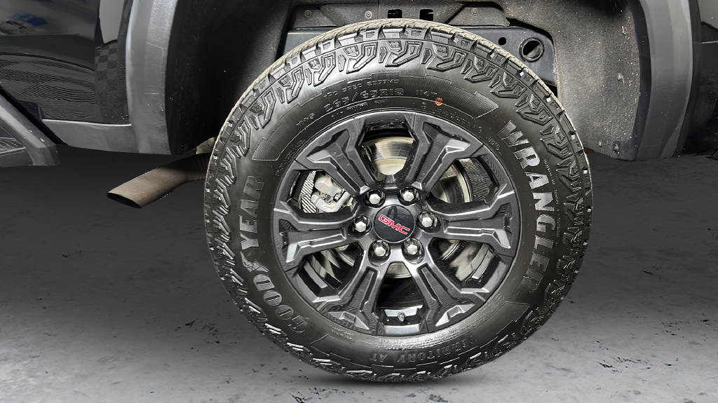 Used 2024 Black GMC Elevation image 47