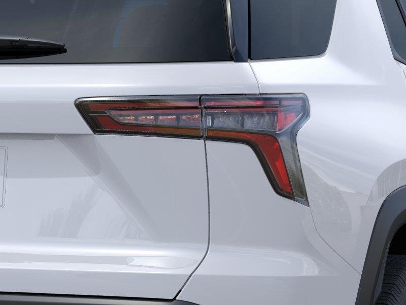 Used 2026 Summit White Chevrolet AWD LT image 11