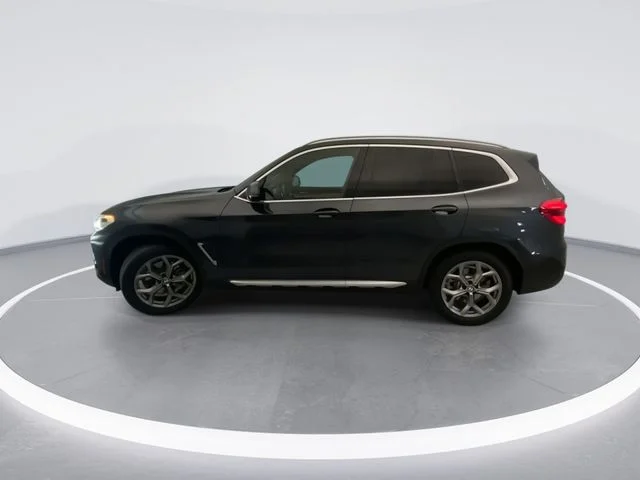Used 2021 Gray BMW sDrive30i image 3