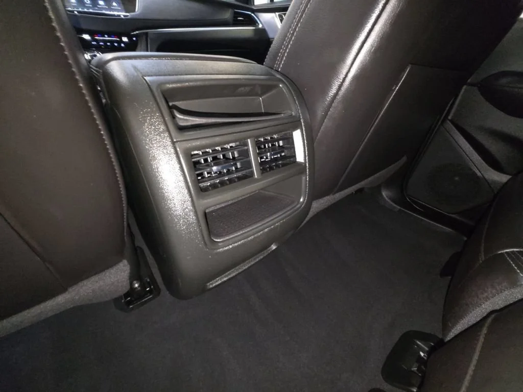 Used 2025 Crystal White Tricoat Cadillac Premium Luxury image 34
