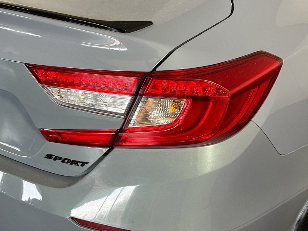 Used 2021 Lunar Silver Metallic Honda Sport image 30