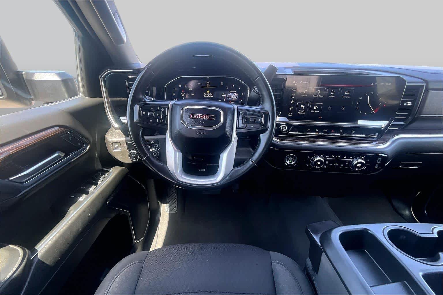 Used 2024 Sterling Metallic GMC Elevation image 6
