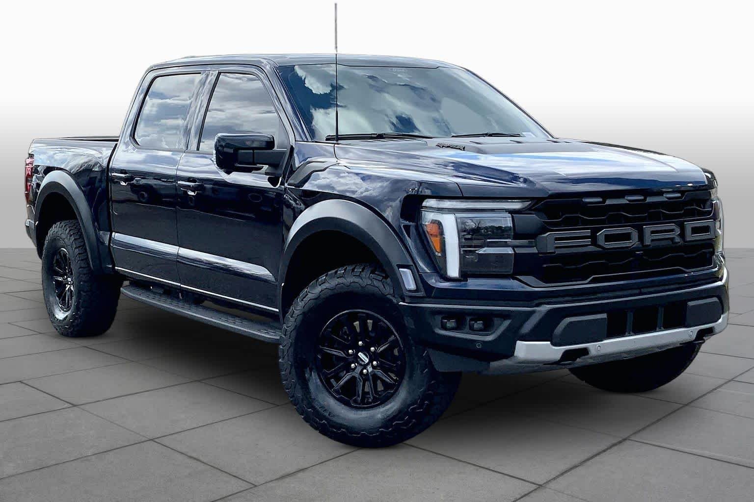 Used 2025 Antimatter Blue Metallic Ford Raptor image 5