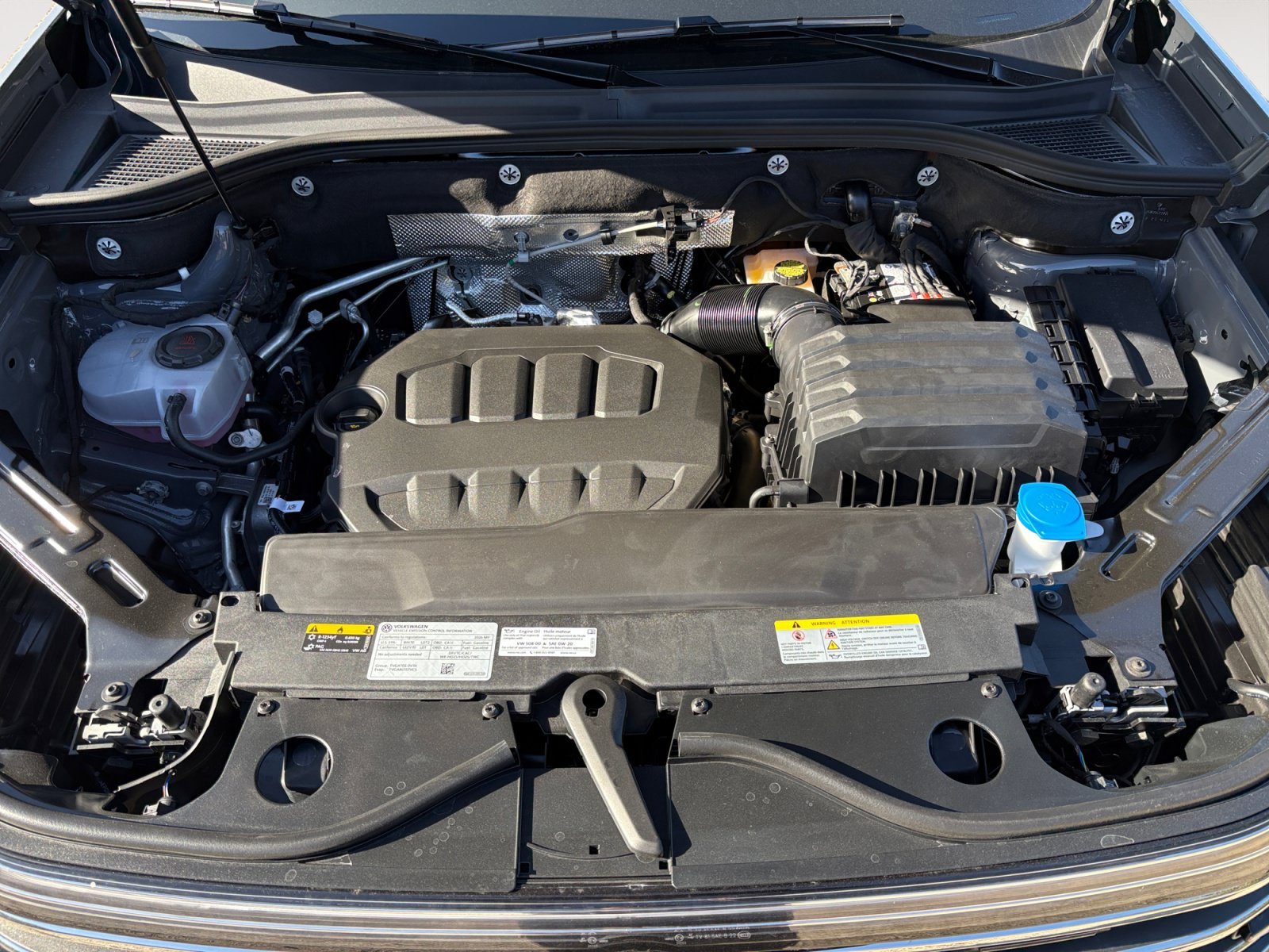 New 2026 Pure Gray Volkswagen 2.0T SE w/Technology image 11