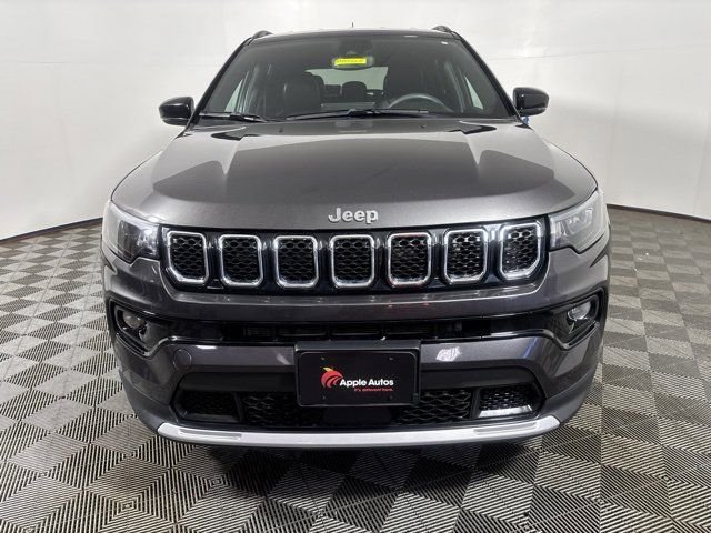 Used 2024 Jeep Compass Limited with VIN 3C4NJDCN5RT576801 for sale in Shakopee, Minnesota