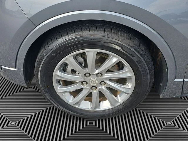 Used 2020  Buick Essence image 12
