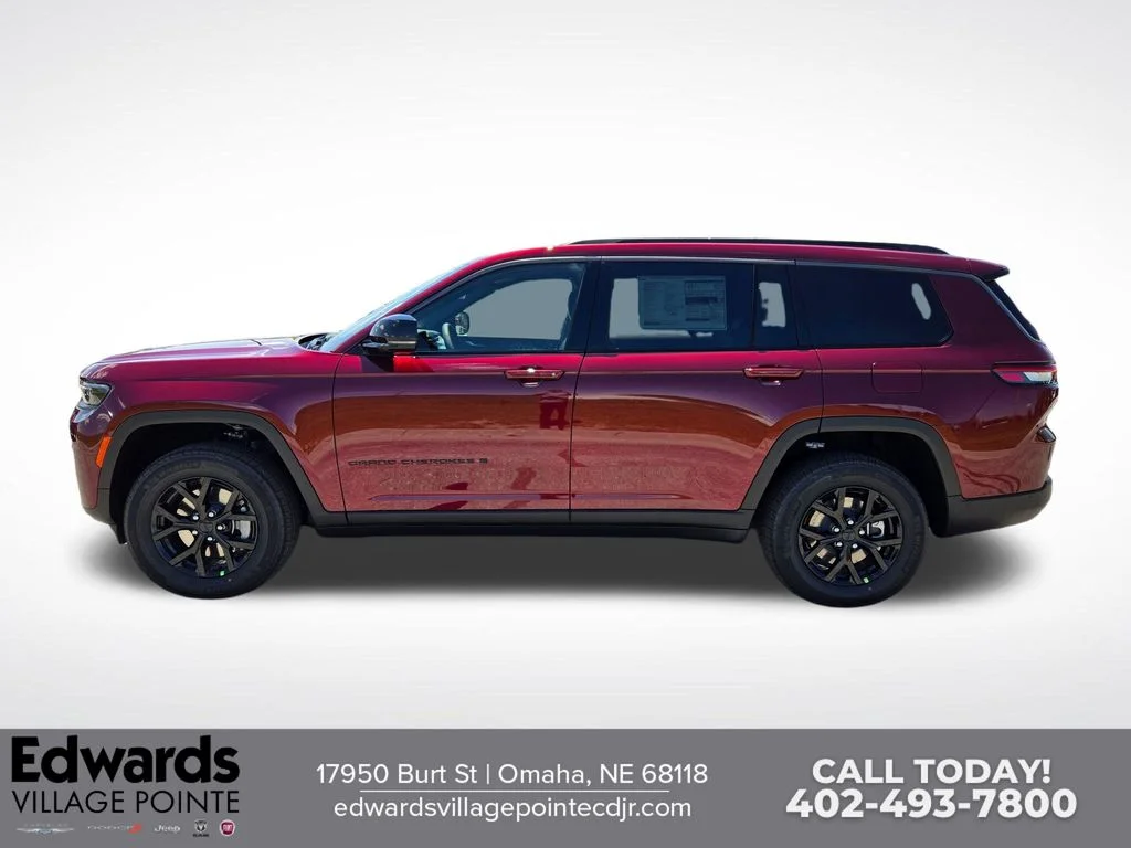 New 2026 Velvet Red Pearl-Coat Exterior Paint Jeep Altitude image 6