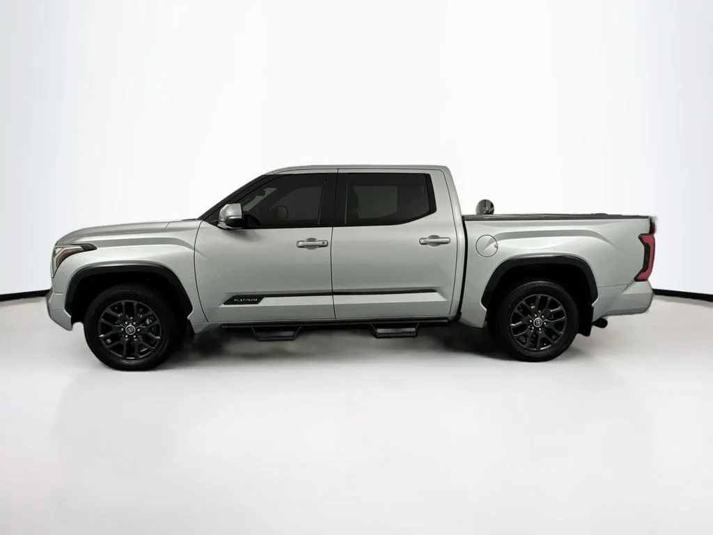 Used 2022 Silver Toyota Platinum image 8