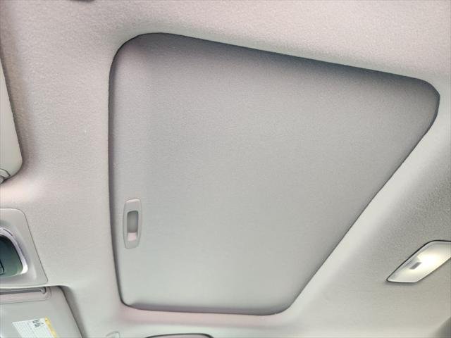 Certified Used 2026 WIND CHILL PEARL* Toyota  image 28