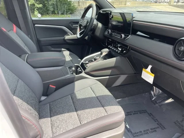2026 Chevrolet Colorado Z71 - Photo 17